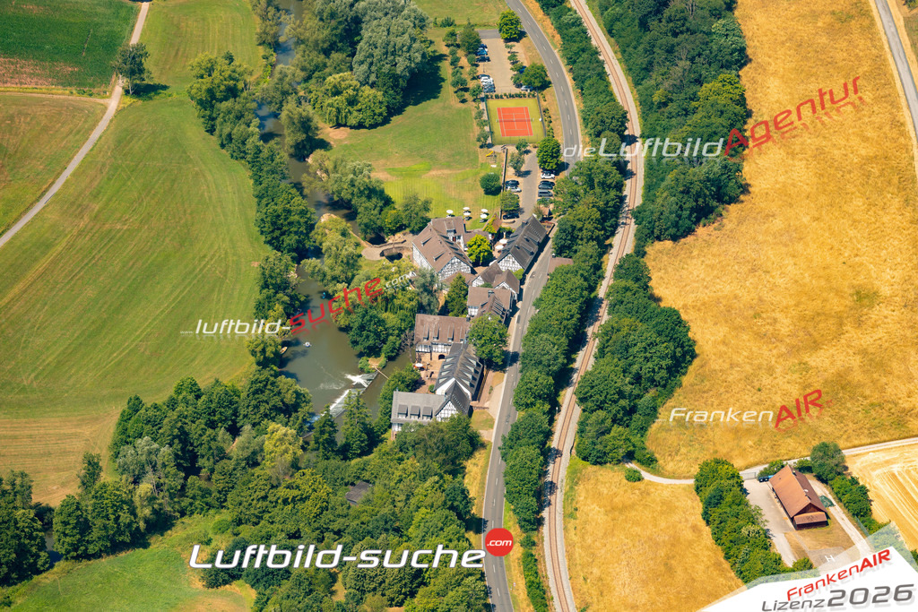 Das Luftbild zeigt : Diebach Hammelburg - Die Luftaufnahme wurde 2023 vom UL-Flugzeug aus erstellt ( keine Drohne ) - Hochauflösende Luftaufnahme - Für grossformatige Ausdrucke geeignet. Die Geschenkidee !Mit Lizenz und Bildrechte bestellbar