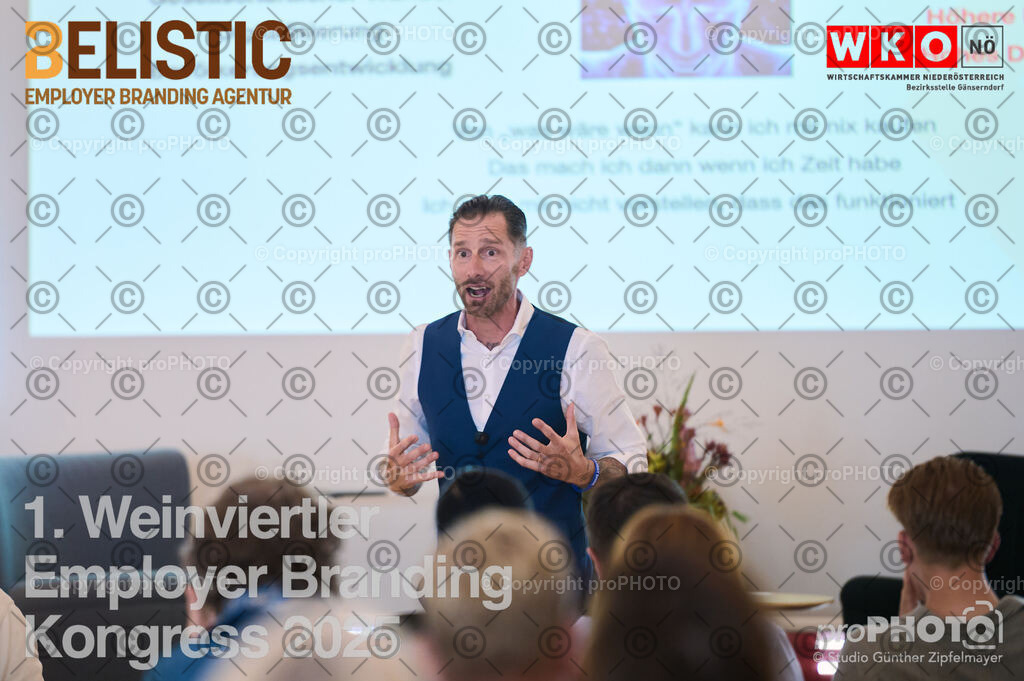 073_202509_EmployerBranding_NZ6_9826 | proPHOTO - Realisiert mit Pictrs.com