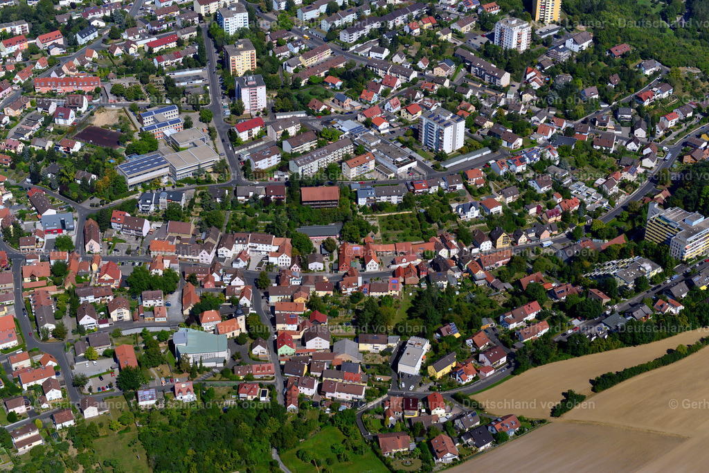 3650190 | GERBRUNN 31.08.2016 Stadtansicht des Innenstadtbereiches in Gerbrunn im Bundesland Bayern, Deutschland. // City view on down town in Gerbrunn in the state Bavaria, Germany. Foto: Gerhard Launer
