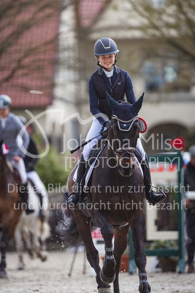 240424_Lemwerder_Stil-L-263 | Deine schönsten Turniermomente als professionelle Fotos! Entdecke hochwertige Pferdesport-Fotografie im Online-Shop. Jetzt Fotos finden & bestellen!