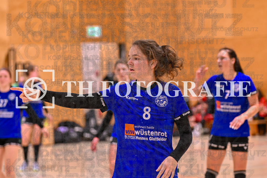 GER, SG Maulburg/Steinen - TuS Helmlingen, Handball, Suedbadenliga, 14. Spieltag, Saison 2023/2024, 17.02.2024 | Marion Glattfelder (TuS Helmlingen, #08)

GER, SG Maulburg/Steinen - TuS Helmlingen, Handball, Suedbadenliga, 14. Spieltag, Saison 2023/2024, 17.02.2024

Foto: TH Fotografie/Thomas Hess