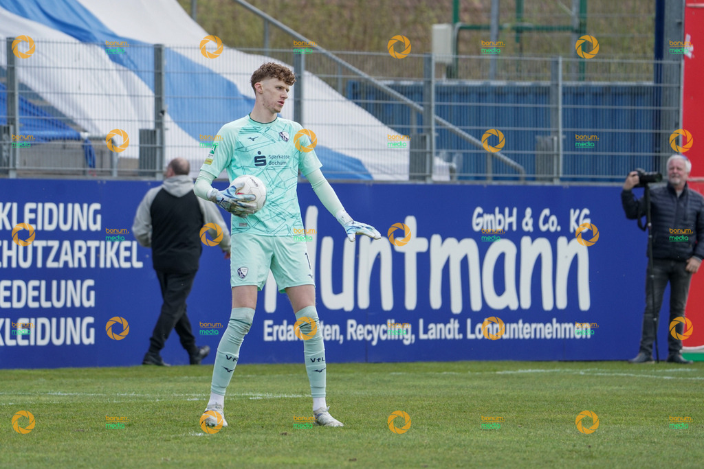 VfL Sportsfreunde Lotte vs. VfL Bochum II U23 - Regionalliga West - 28. Spieltag 2026 | Hugo Rölleke, 1 - Realisiert mit Pictrs.com