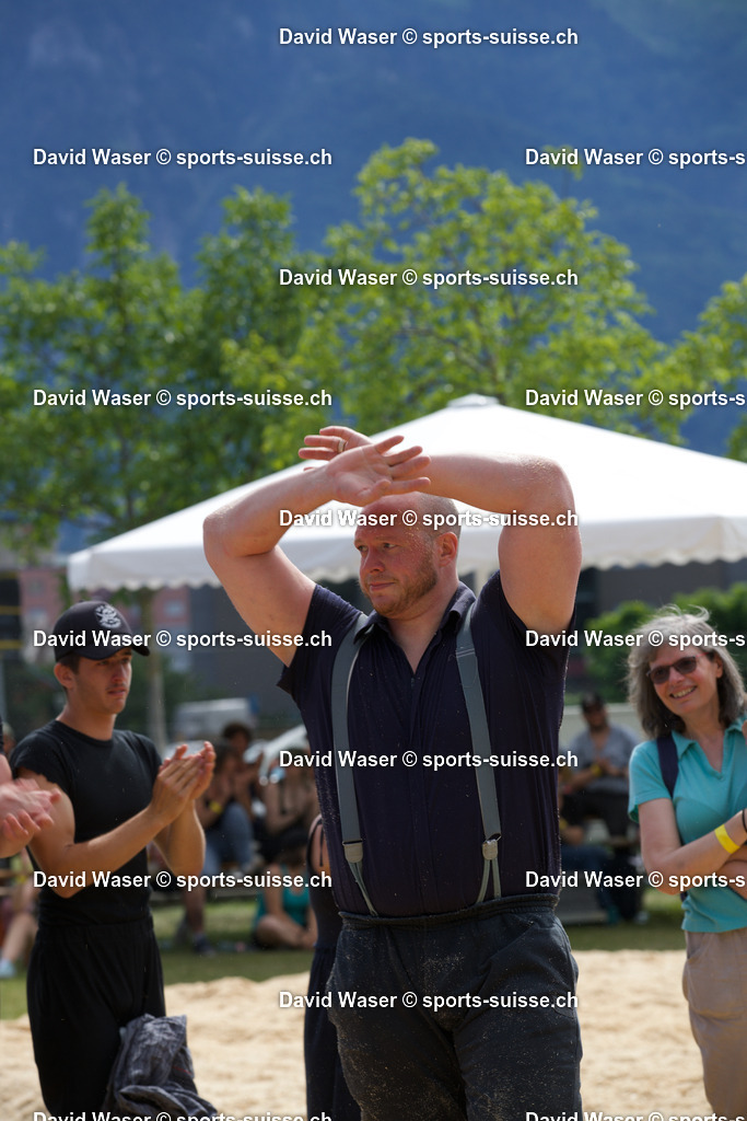 Piemontesi Pascal __ raccroche sa culotte _ la F_te Cantonale Vaudoise des Actifs _ Aigle le dimanche 12 juin 2022 (Photos Waser David_ EdelweissPoint) (15) | sports-suisse.ch
