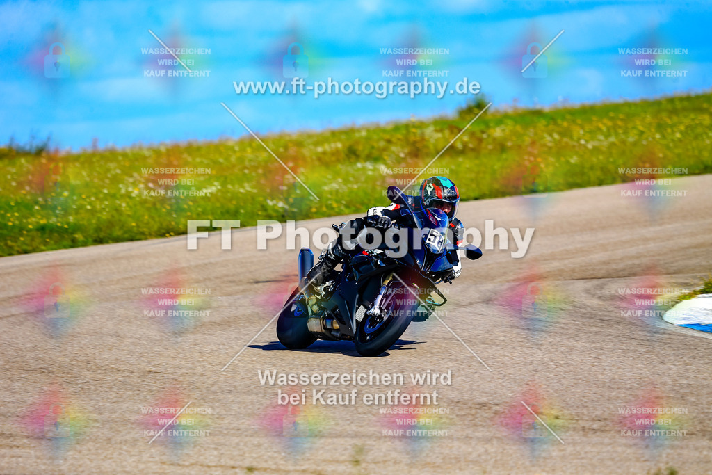 058-5234 | Hier findet Ihr Bilder von Touristenfahrten auf der Nürburgring Nordschleife oder von anderen Veranstaltungen die ich besucht habe. Viel Spass beim Durch Schauen 