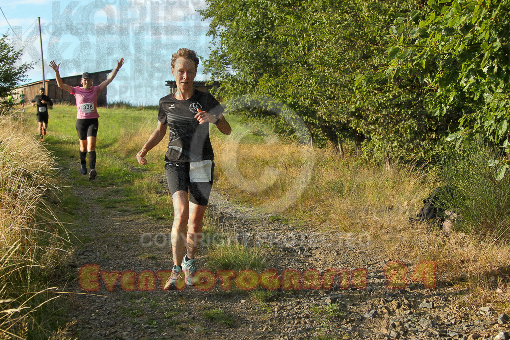 250801_1919_EV4_8521 | Sportfotografie im Rhein-Sieg Kreis, Köln, Bonn, NRW, Rheinland Pfalz, Hessen, etc. Unser Tätigkeitsfeld umfasst den Laufsport vom Volkslauf über den Marathon, Duathlon, Triathon bis zum Ultralauf wie Kölnpfad Ultra oder Schindertrail.