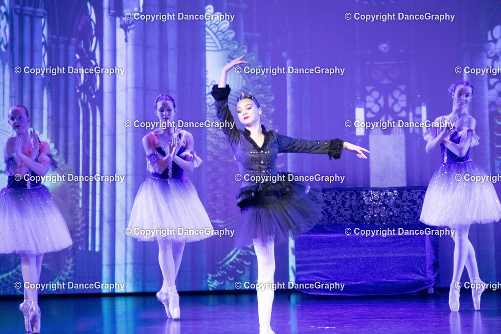 GPHY1556 | DanceGraphy - Realisiert mit Pictrs.com