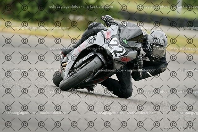 25bt05-0646 | markuskiefer.com - Realisiert mit Pictrs.com