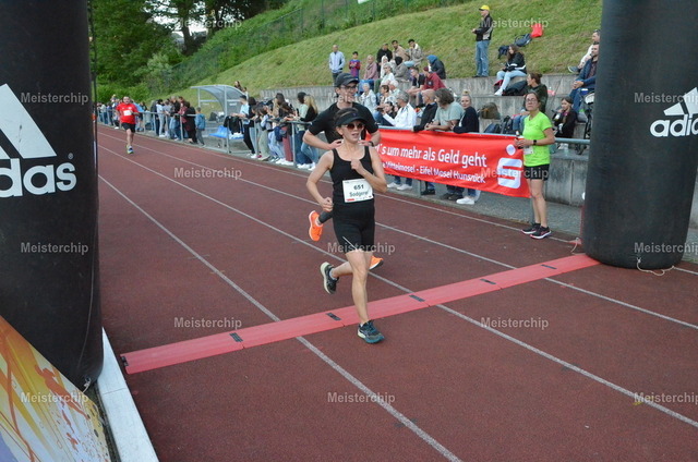 19-33-16_ | Meisterchip Fotoshop - Realisiert mit Pictrs.com