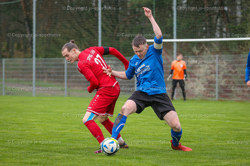 BQ3I4768 | 15.04.2023; kreisliga A Wetzlar; Rasenplatz Niederlemp; SpVgg Lemp - TSV Blasbach; Ergebnis: 0:1 (0:0)