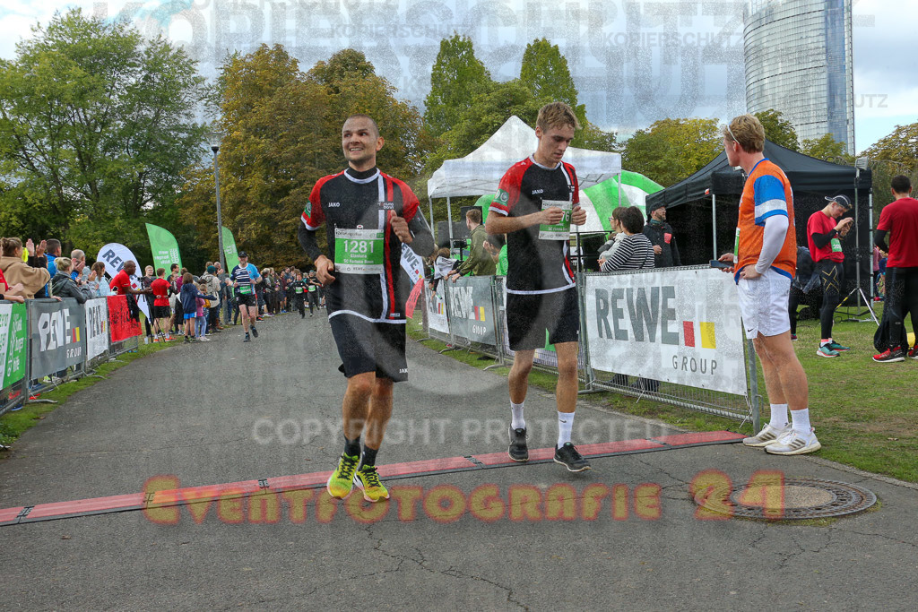 220925_1329_EX1_1056 | Sportfotografie im Rhein-Sieg Kreis, Köln, Bonn, NRW, Rheinland Pfalz, Hessen, etc. Unser Tätigkeitsfeld umfasst den Laufsport vom Volkslauf über den Marathon, Duathlon, Triathon bis zum Ultralauf wie Kölnpfad Ultra oder Schindertrail.