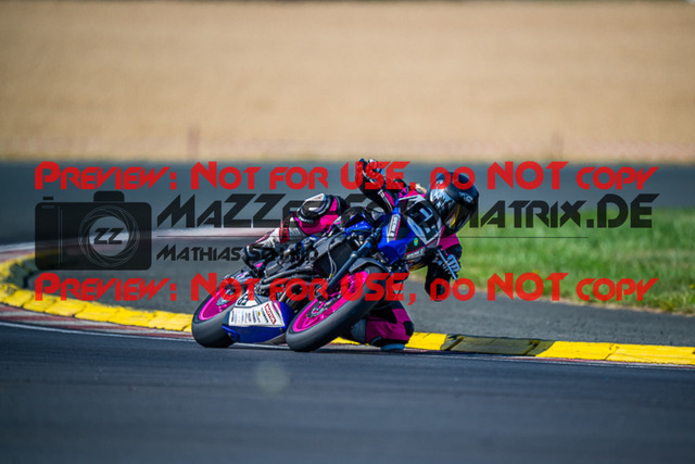 MaZZes_FotoMatrix_220722_1140 | TWIN