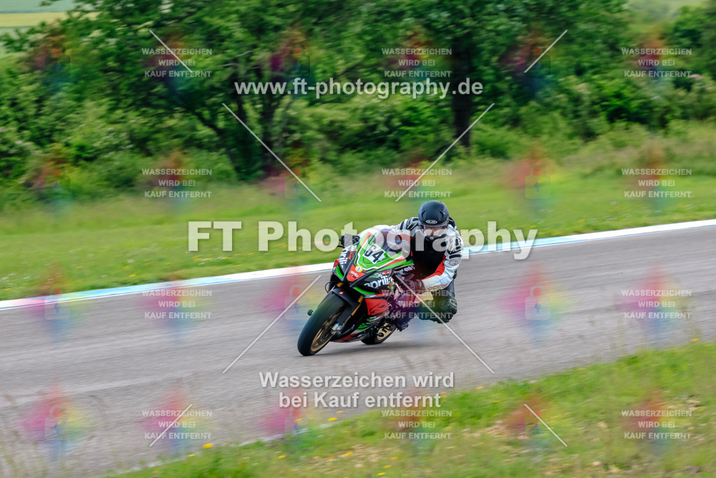 MotoTeam-3355 | Hier findet Ihr Bilder von Touristenfahrten auf der Nürburgring Nordschleife oder von anderen Veranstaltungen die ich besucht habe. Viel Spass beim Durch Schauen 