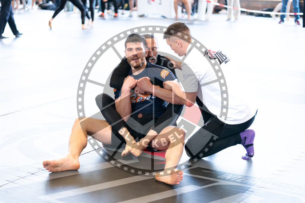 20240608PBB02364 | Fighters compete during the ILLCS VII summer edition luna livre competition in Hannover, Germany, on June 8, 2024.