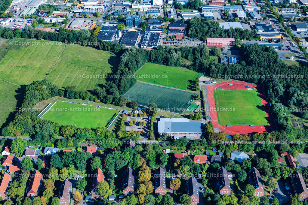 Stade_Ottenbeck_Sportanlagen_Vfl_Stade_ELS_4135220922 | STADE 22.09.2022 Sportplatz- Fussballplatz " VFL Stade " im Ortsteil Ottenbeck in Stade im Bundesland Niedersachsen, Deutschland. // Sports grounds and football pitch " VFL Stade " in the district Ottenbeck in Stade in the state Lower Saxony, Germany. Foto: Martin Elsen