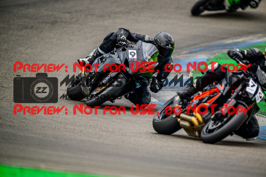 MaZZes_FotoMatrix_240614_6007705_4826 | ROT