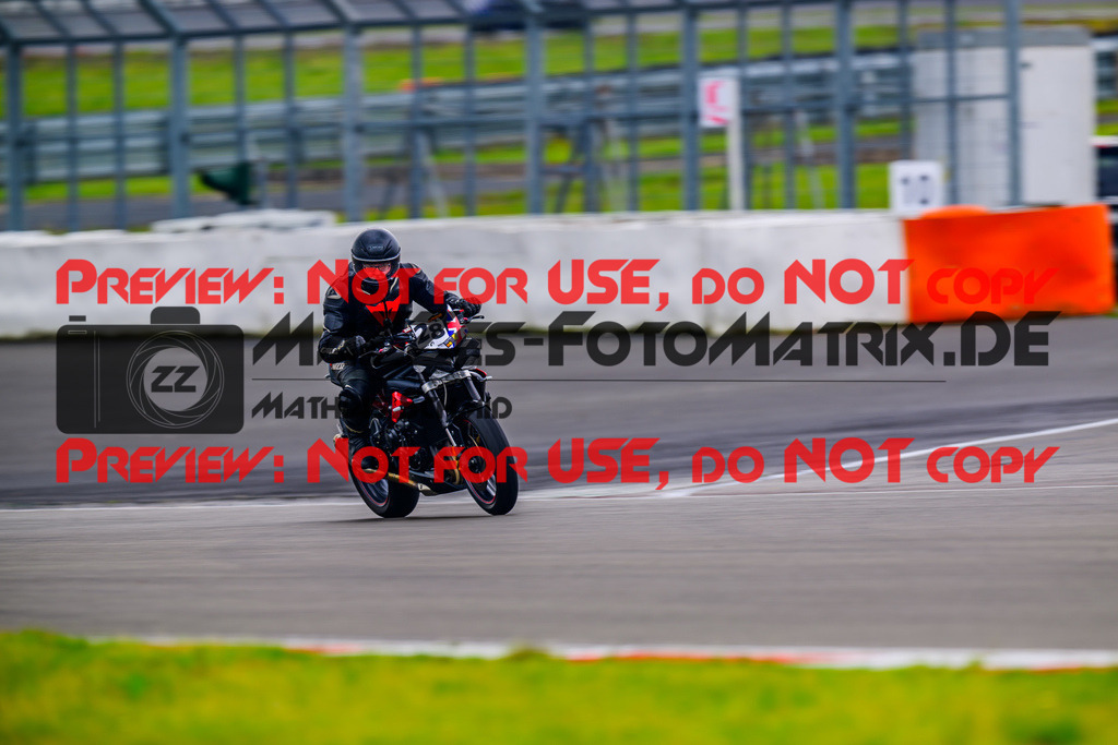 MaZZes_FotoMatrix_240519_6007705_8058 | Fotograf Mathias Schmid
Sportfotograf,
Eventfotograf,
Hochzeitsfotograf,
Portraitfotograf