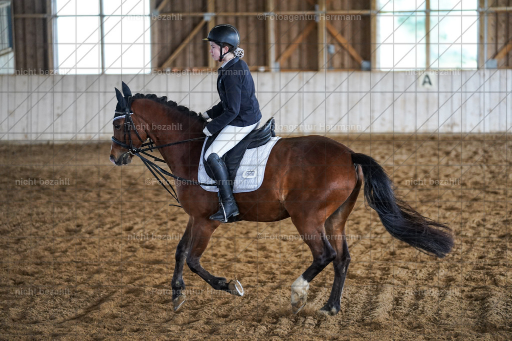 20230518-FAH03639 | Frühjahrsturnier, landberg am Lech, 2023, Reitclub Landsberg, Turnierbilder, Fotos Turnier Landsberg, Fotoagentur Herrmann, Turnierfotografen Bayern, reitsport Fotograf, Pferde Fotograf
