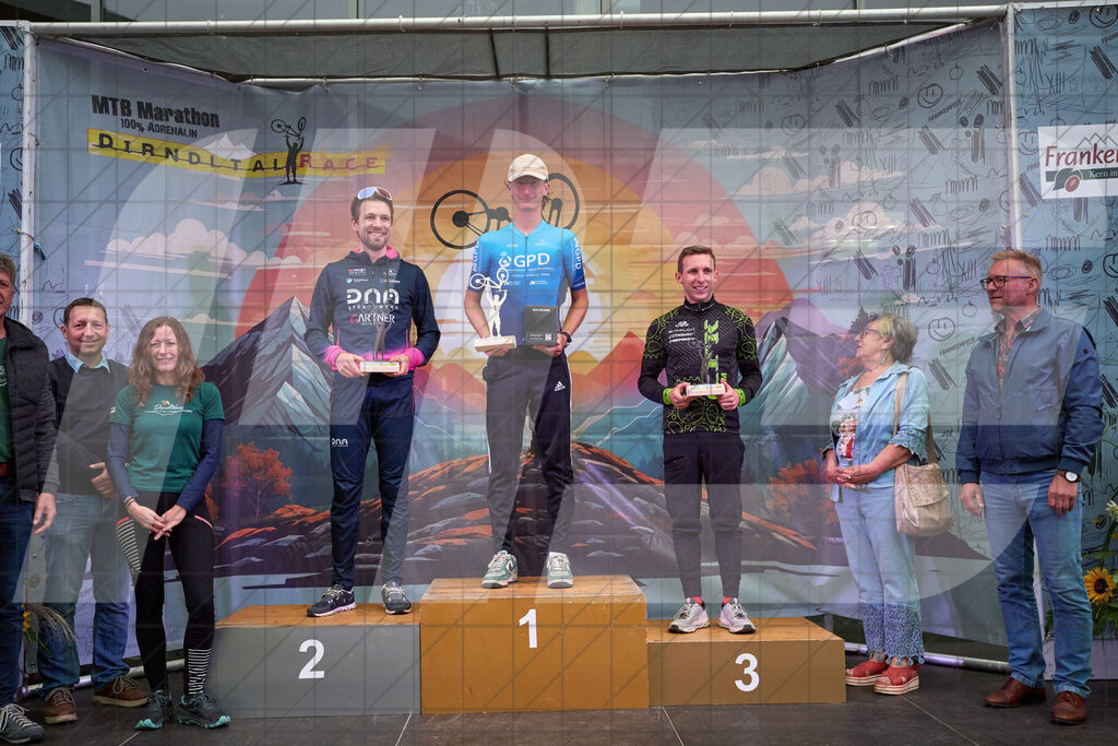 Betriebszentrum Laubenbachmühle, Frankenfels, Österreich - 13. September 2025: Dirndltal Race - Fun und Trophy Race - SiegerehrungFotograf: Martin Bihounek / martinbihounek.com | 13. September 2025 Betriebszentrum Laubenbachmühle, Frankenfels, Österreich : Dirndltal Race - Fun und Trophy Race - Siegerehrung •••••Photo by: Martin Bihounek / martinbihounek.comInsta: @martinbihounekcom