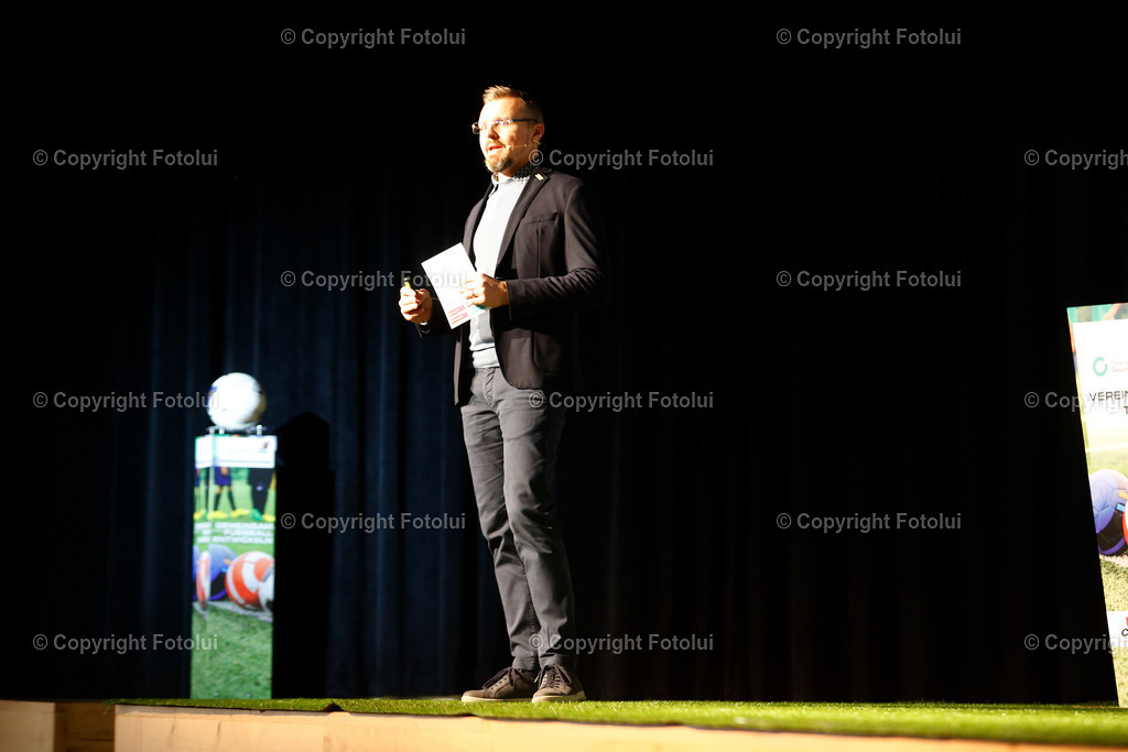 VEREINSCOACHING_63 | bilder, linz, photo, foto, fussball, sport, fotolui, bundesliga