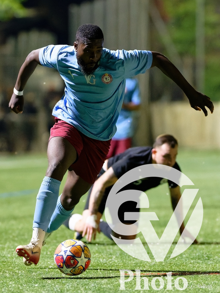 US Carouge II  v Viseu United  - 4eme ligue Groupe 3 | Geneva, Switzerland - May 20 : during the 4eme ligue Groupe 3  match between US Carouge II  and Viseu United  at Stade de la Fontenette  on May 20 , 2026 in Geneva, Switzerland.