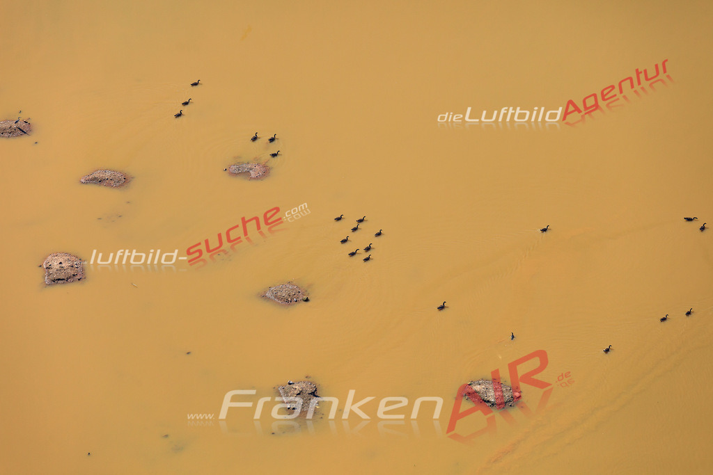 Luftbild von Baggerseen Trieb - Luftaufnahme wurde 2016 von https://frankenair.de mittels Flugzeug (keine Drohne) erstellt - die Geschenkidee