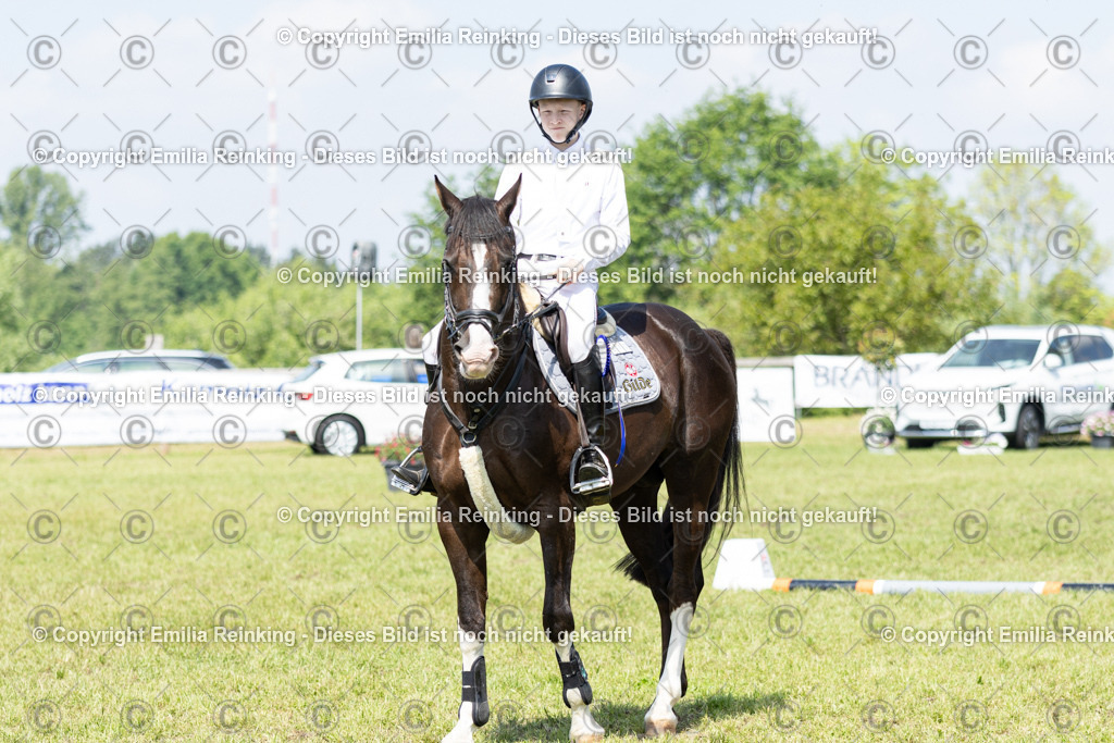 CL5A3834 | Emilia Reinking Fotografie - Realisiert mit Pictrs.com