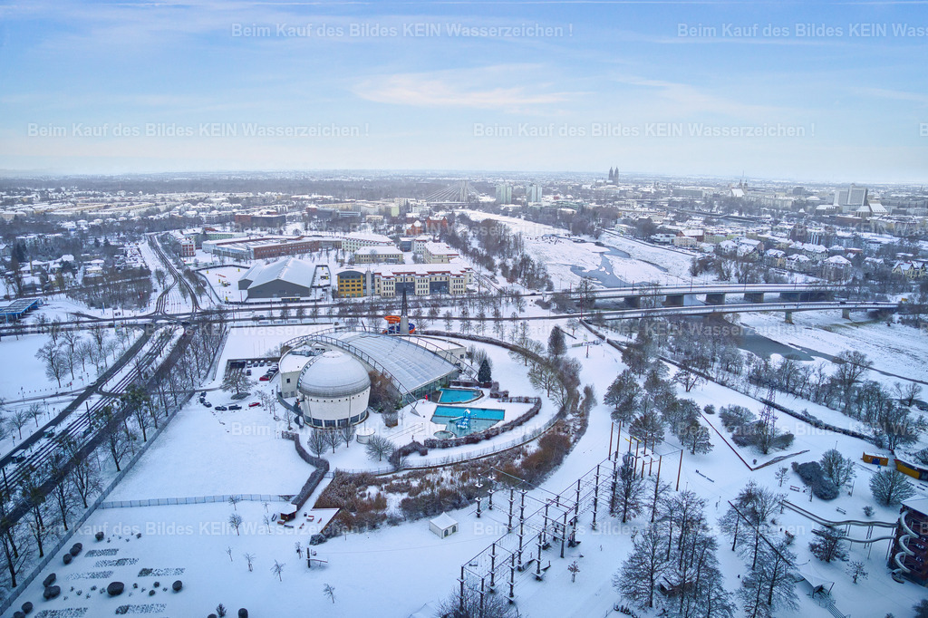 magdeburg_nemo_winter_0016 | Nemo Schwimmbad im Elbauenpark - Realisiert mit Pictrs.com