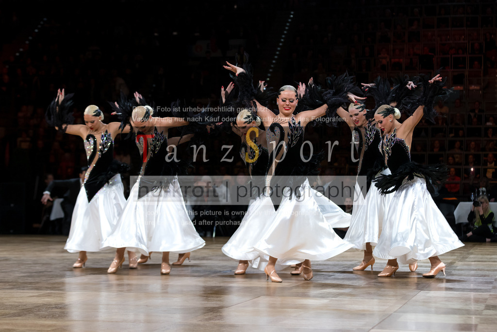 20241109_DM-Formationen_6410 | Tanzsportbilder, Standardtanz, Lateintanz, WDSF, DTV, LTVB, dancecomp, goc, hessen tanzt, blaues band der spree, walzer, tango, wiener walzer, slowfox, quickstepp, samba, rumba, cha-cha-cha, paso doble. jive, hd-kroft photography, turniertanzsport