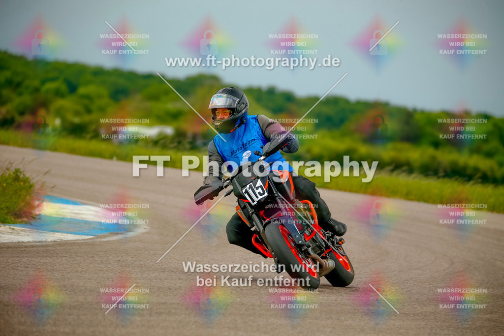 _MOT1726 | Hier findet Ihr Bilder von Touristenfahrten auf der Nürburgring Nordschleife oder von anderen Veranstaltungen die ich besucht habe. Viel Spass beim Durch Schauen 