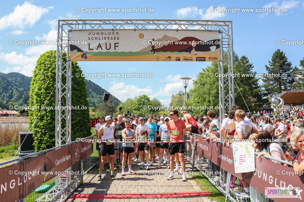 2U6A6148 | Schliersee Lauf 2026 #flowmotion #schlierseelauf #junglückschlierseelauf #schliersee #halbmarathon @junglueck #sportshot_your_pictrs #yourpictrs #canondeutschland #canonsportphotography