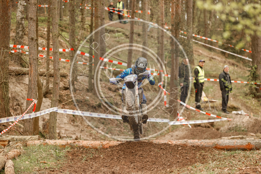 2TaktLauf1-611 | koppe-media - Realisiert mit Pictrs.com