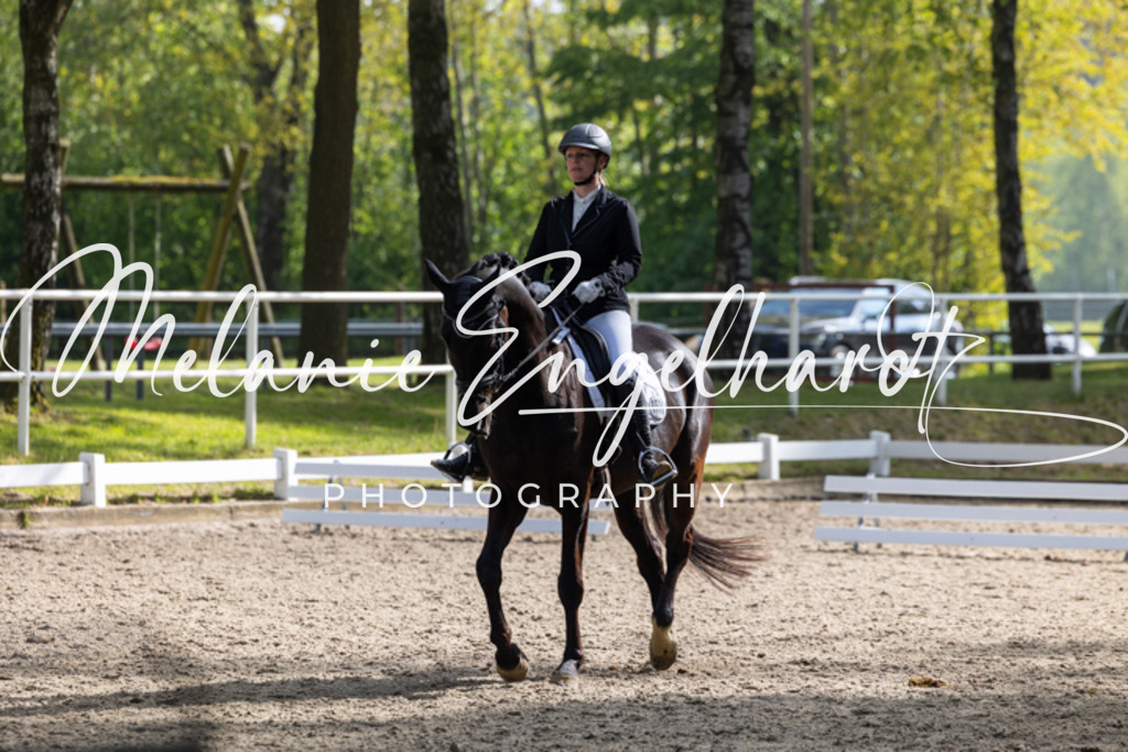 7I8A1031 | melanie-engelhardt-photography - Realisiert mit Pictrs.com