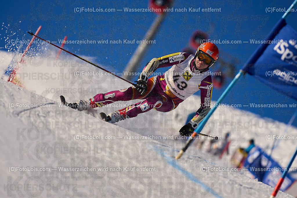 ALP2679_MASTERS-Cup_GS-B Herrn_Dimmen Andreas | (C)FotoLois.com, Alois Spandl. FIS Masters-Cup Wildschönau, Giant Slalom auf der Piste Schatzberg GS, Siegerehrung auf dem Dorfplatz Niederau, Sa 13. Januar 2024.