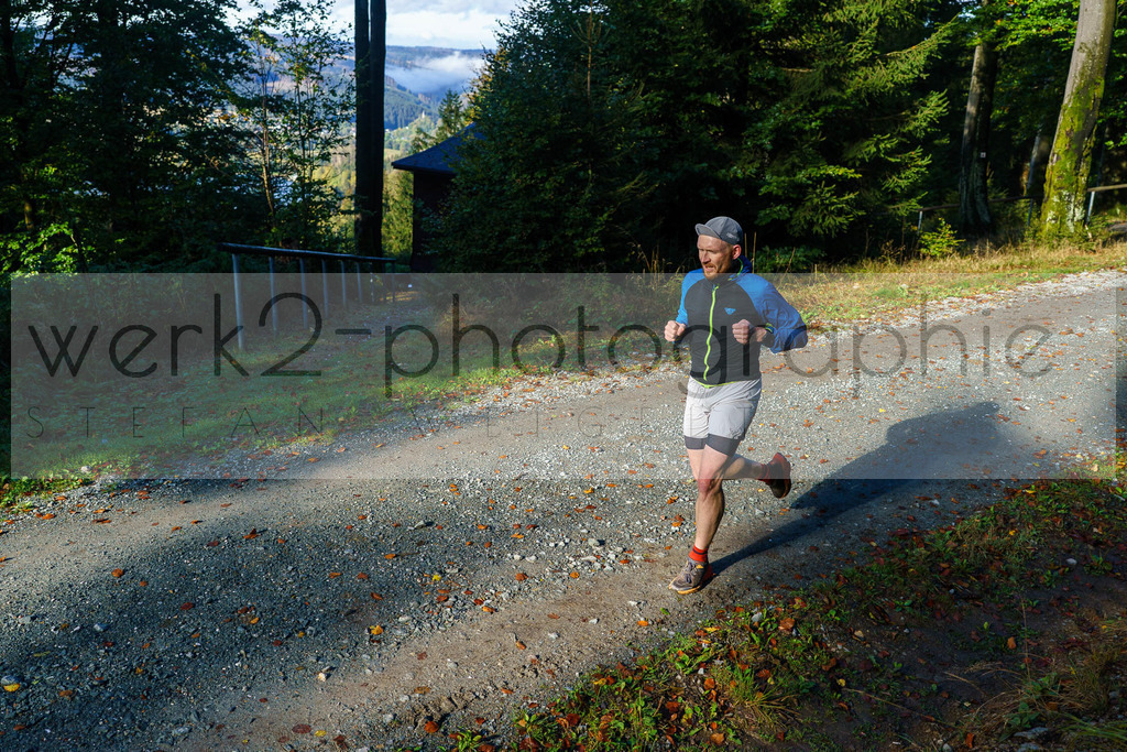 Herbstlauf 2024 | Rennsteig-Herbstlauf von Neuhaus am Rennweg nach Masserberg am 6. Oktober 2024