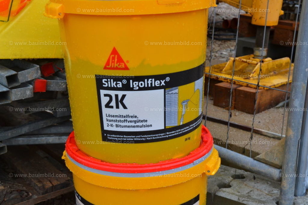 bib-lg05-abdichtungen-0008 | Nach LV-Leistungsgruppen sortierte Detailfotos über den Bau eines Hauses. Alle Hausbau-Bilder direkt vom Urheber und Autor der Website Haus-Selber-Bauen.com