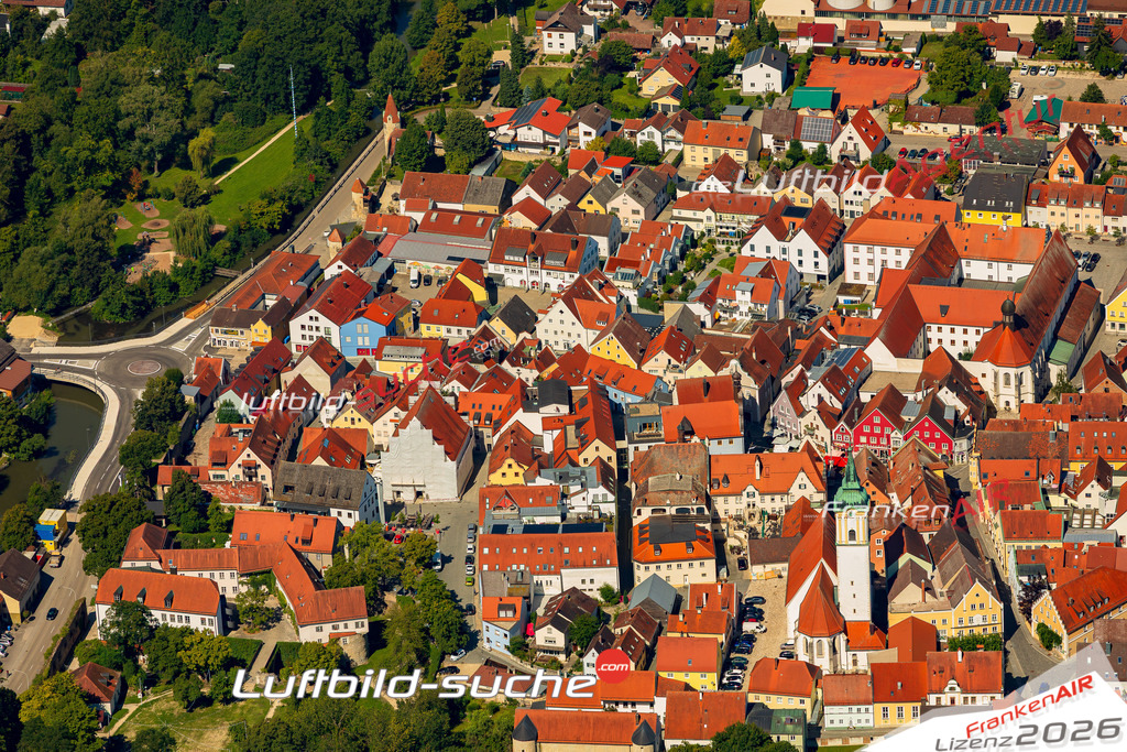 Luftaufnahme von  Abensberg - Die Luftaufnahme wurde 2025 vom UL-Flugzeug heraus erstellt ( keine Drohne ) - Hochauflösende Luftaufnahme - für professionelle Ausdrucke geeignet. Die Geschenkidee !Mit Lizenz und Bildrechte bestellbar