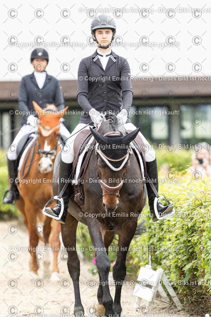 CL5A1549 | Emilia Reinking Fotografie - Realisiert mit Pictrs.com