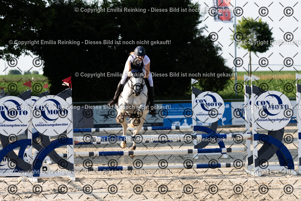 CL5A1435 | Emilia Reinking Fotografie - Realisiert mit Pictrs.com