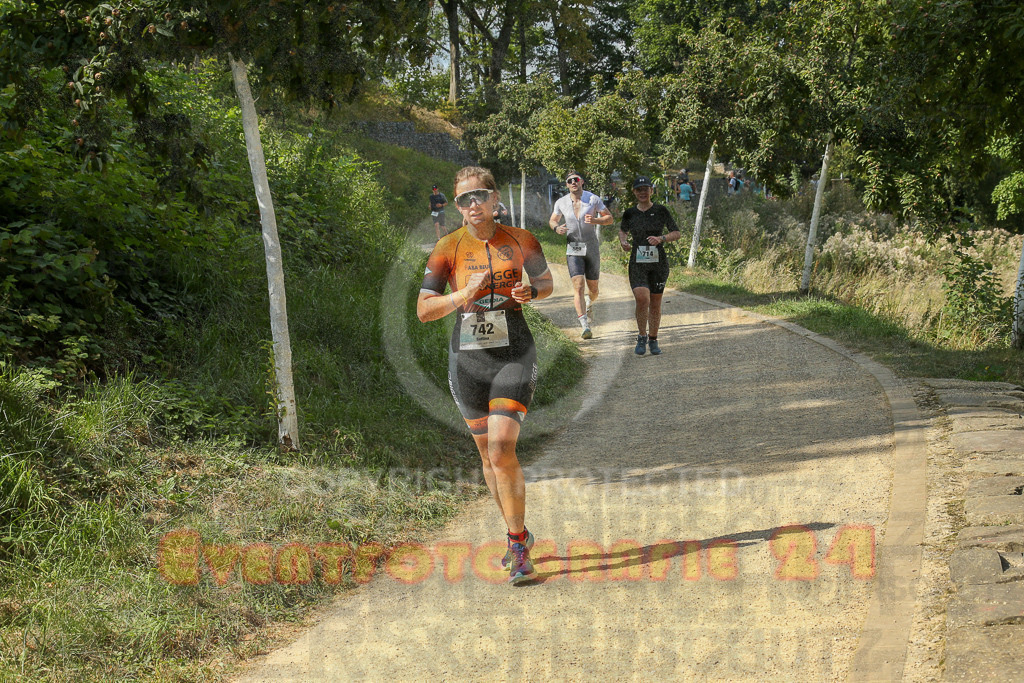 250824_1450_EX1_7783 | Sportfotografie im Rhein-Sieg Kreis, Köln, Bonn, NRW, Rheinland Pfalz, Hessen, etc. Unser Tätigkeitsfeld umfasst den Laufsport vom Volkslauf über den Marathon, Duathlon, Triathon bis zum Ultralauf wie Kölnpfad Ultra oder Schindertrail.