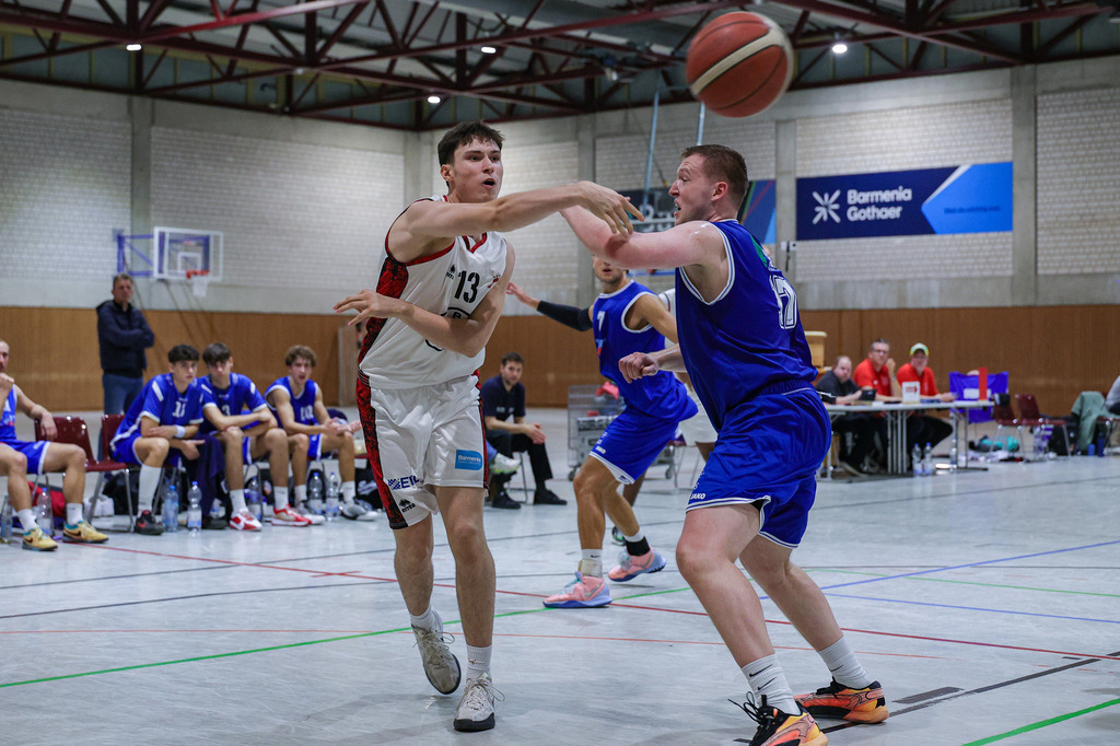 Regio BAYER GIANTS vs NEW Elephants Grevenbroich-110 | Fotos von Basketballspielen aus dem Raum NRW fotografiert von Gero Mueller-Laschet und Daniel Schaefer - Realisiert mit Pictrs.com