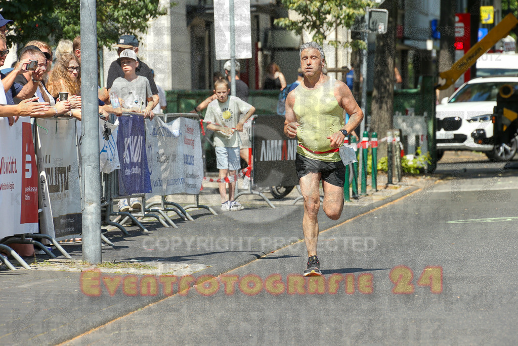250621_1135_EX1_3678 | Sportfotografie im Rhein-Sieg Kreis, Köln, Bonn, NRW, Rheinland Pfalz, Hessen, etc. Unser Tätigkeitsfeld umfasst den Laufsport vom Volkslauf über den Marathon, Duathlon, Triathon bis zum Ultralauf wie Kölnpfad Ultra oder Schindertrail.