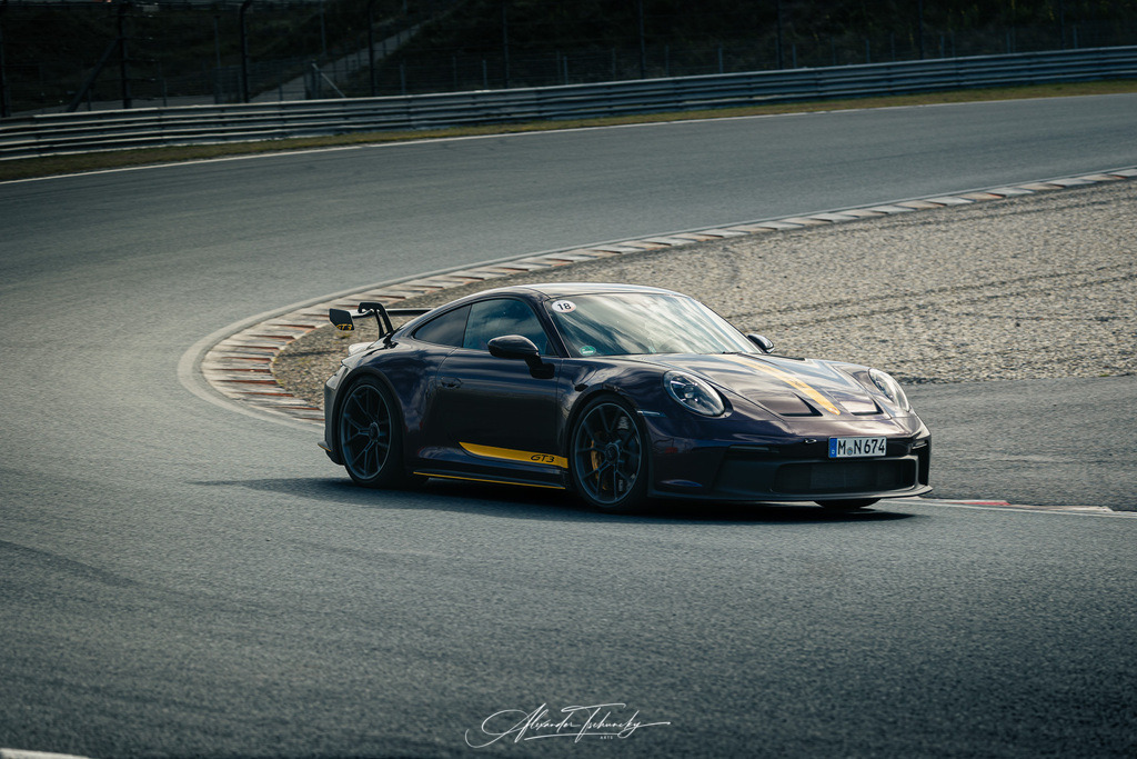 R6AT0722 _Alexander Tschuncky | Entdecken Sie die faszinierende Welt von Alexander Tschuncky Arts: Kreative Fotografie, atemberaubende Automobilkunst und hochwertiger Bilderdruck. Lassen Sie sich inspirieren! - Realisiert mit Pictrs.com