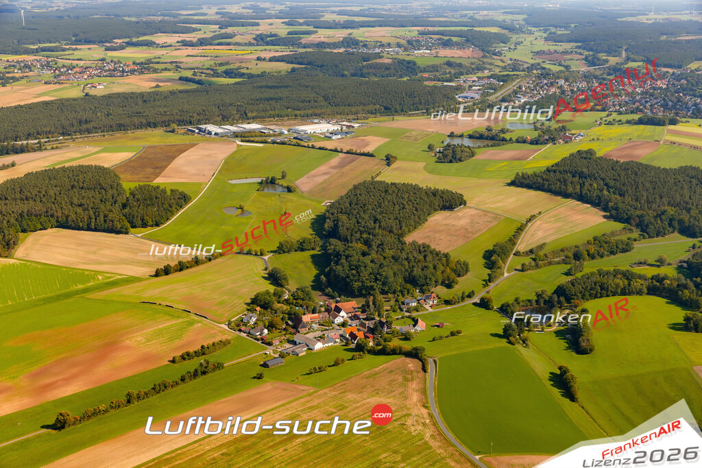 Luftbild Vs Google Maps  Bottenbach  Emskirchen -Das Luftbild wurde 2025 vom UL-Flugzeug heraus erstellt ( keine Drohne ) - Hochauflösende Luftaufnahme -Nicht vergleichbar mit Google Maps oder Satelittenbilder- Die Geschenkidee !Mit Lizenz und Bildrechte bestellbar