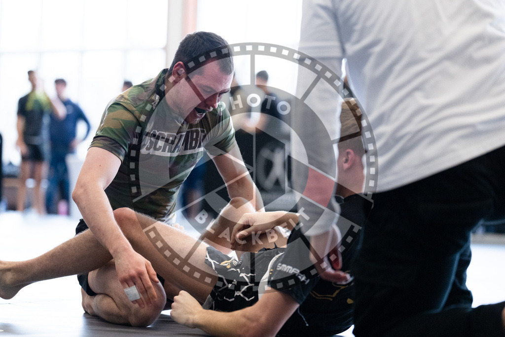 20251129PBB6219 | Fighters compete during the luta livre competition ILLCS XI winter edition on November 29, 2025 in Hannover, Germany.