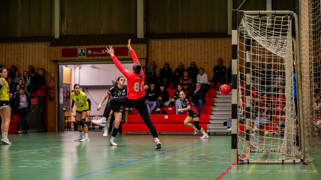 IMG_0123 | "Fussifoto.com – Ihr Ansprechpartner für hochwertige Fotografie! Entdecken Sie kreative Bilder und professionelle Dienstleistungen. Kontaktieren Sie uns für Ihre Projekte!"