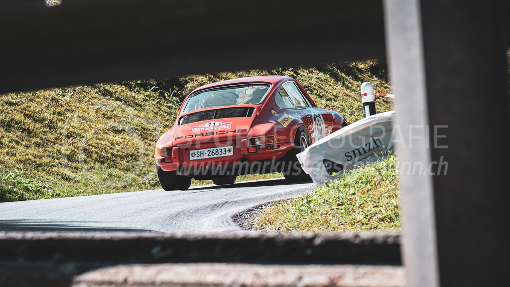 19. Arosa ClassicCar 2023 - 2. September 2023 | 19. Arosa ClassicCar 2023
Arosa, Schweiz
Feustel Florian aus Neunkirch mit der Startnummer 501 in einem Porsche 911 2, 3l SR, Jahrgang 1969, in der Klasse Competition.
@arosaclassiccar, @arosa.official, #arosaclassiccar, #arosa, #76curves, #classiccar
Bild: Sportfotografie Markus Aeschimann | www.markus-aeschimann.ch - Realisiert mit Pictrs.com