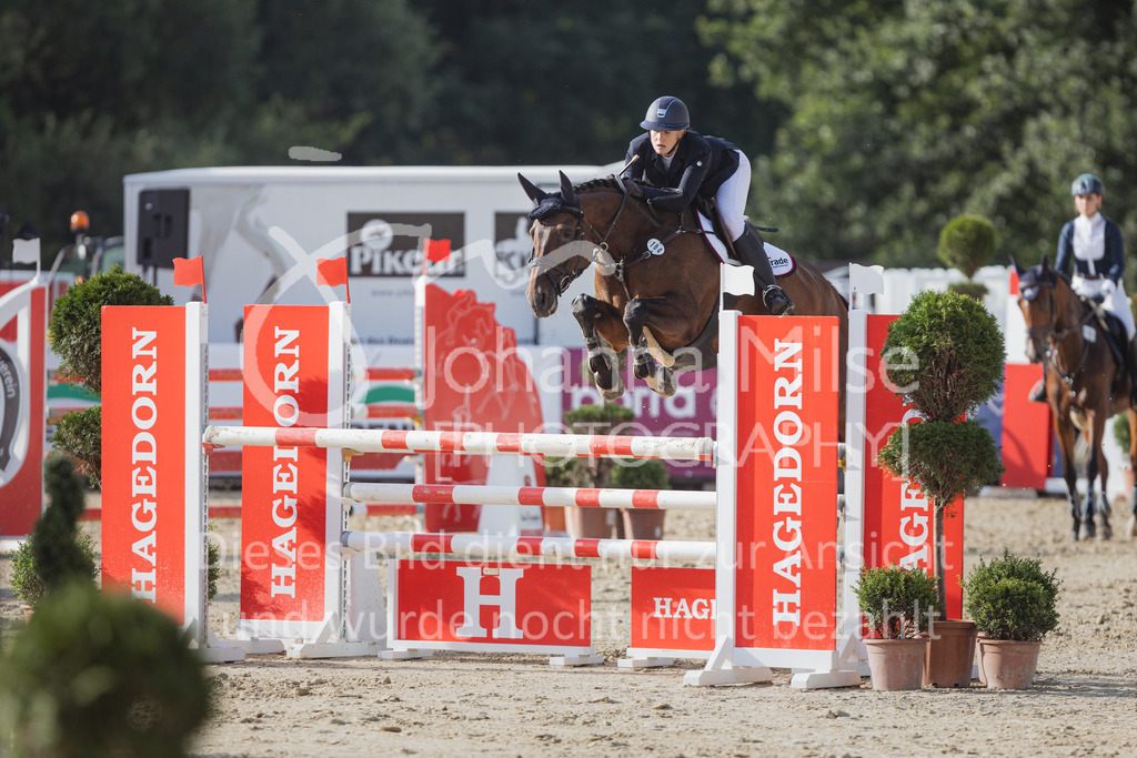 220728_BHO_ST_M1-Spr_1-668 | Deine schönsten Turniermomente als professionelle Fotos! Entdecke hochwertige Pferdesport-Fotografie im Online-Shop. Jetzt Fotos finden & bestellen!