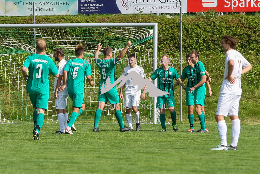 993T0019 | Medien- Sport- Entertainmentfotos