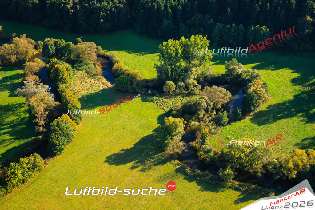 Die Luftaufnahme der Stadt Kulmbach wurde vom UL-Flugzeug heraus erstellt ( keine Drohne )- hohe Auflösung für beste Qualität