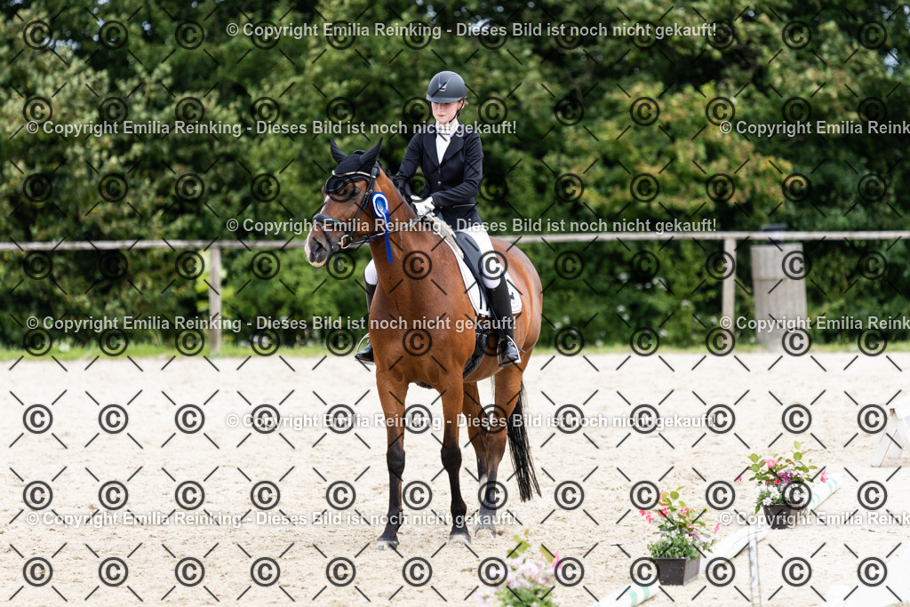 CL5A3771 | Emilia Reinking Fotografie - Realisiert mit Pictrs.com